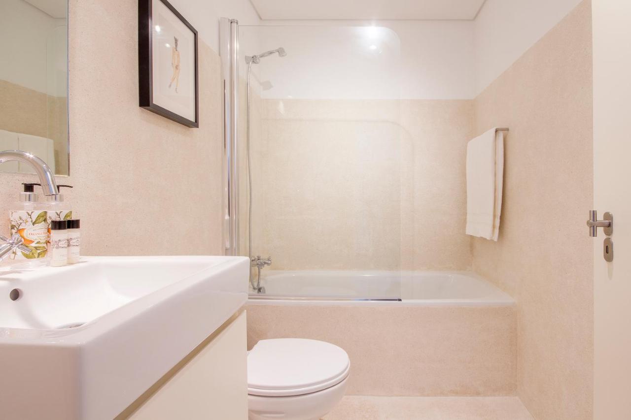 Apartament Decompress At A Tranquil, Minimal Urban Oasis With An Edge Porto Zewnętrze zdjęcie